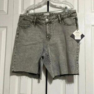 NWT Ava & Viv gray distressed washed denim jean shorts